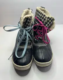 Sorel Tivoli Hounds Tooth Pattern Winter Boots Size 9