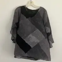 H by halston top medium