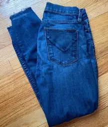 Hudson Jeans Nico Mid Rise Crop Skinny Size 26‎ Raw Hem Ankle Jean Cropped Jean
