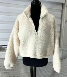 Hollister pullover SOFT🌥️and warm 🔥