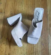 Free People Beige Suede Platform Sandals Size 10