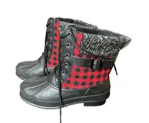 Torrid Women's Boots Plaid Flannel Ankle Lace Up Ankle Buckle Red/Black 7R NWOT