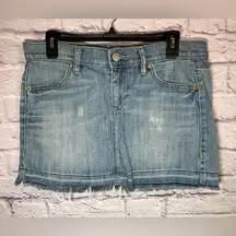 Vintage y2k Old Navy size 8 medium Wash‎ distressed Denim Mini Skirt