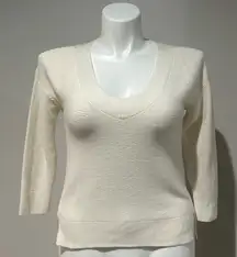 White House Black Market‎ Cream v neck 3/4 sleeve sweater size XS