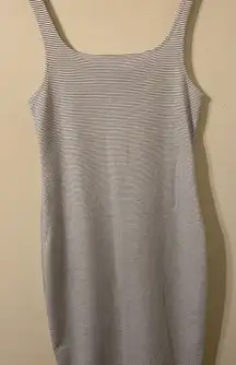 New NWT Zara Trafaluc Black and‎ White Striped Midi Dress Size Large