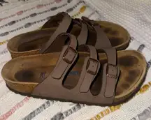 Sandal