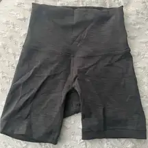 Lululemon wunder train high-rise short 6”