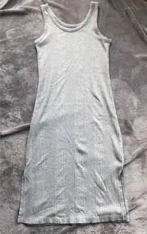 246. A New Day Gray Ribbed Knit Midi Dress size small