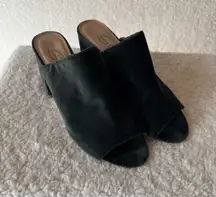 Sbicca Vintage Collection Green Corduroy Open Toe Heeled Mule Clogs Womens Sz 10