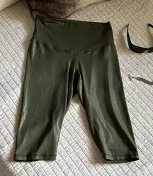 Aerie Offline real me crop high rise leggings/bike shorts green gold shimmer L​