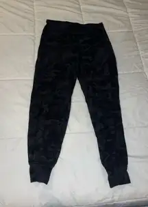 Lululemon Align Jogger 28” Camo size 10
