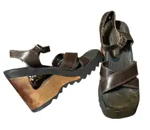 Vintage Rare Y2K Candies Wooden Platform Leather Sandals Size 9