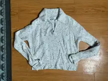 Sweater Cream Small Crew neck