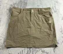 The North Face Skirt Womens Size 8 Skort Athletic Nylon Outdoor Hiking Gorpcore