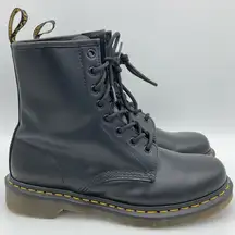 Dr. Martens NWOT  1460 Smooth Leather 8-eye Combat Boots