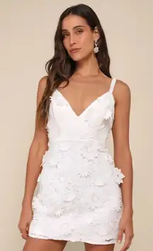 NWT Lulus Exceedingly Lovely White Applique Floral Backless Mini Dress Party S