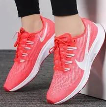 NIKE Air Zoom Pegasus 36 Laser Crimson Platinum Tint in Laser Crimson Size US 7