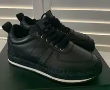 Auth Alexander McQueen black‎ leather sneakers 36