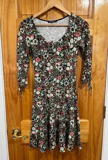 Y2K Betsey Johnson New York Retro Pinup Feminine Floral Midi Dress Size Small