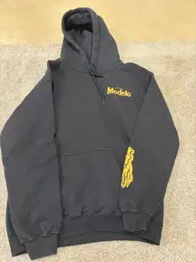 Modelo Cerveza Vintage Style Oversized Hoodie small