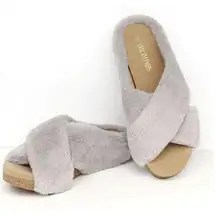 NIB DREAM PAIRS Gray Women's Fluffy Slides, Comfy Non Slip Faux Fur Size 8