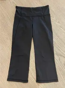 Lululemon Athletica Black High-Waisted Cropped Pants