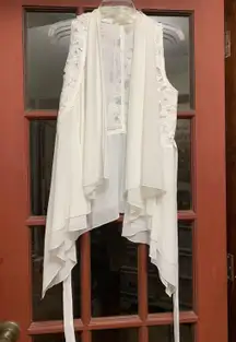 Ladies vest sz small by