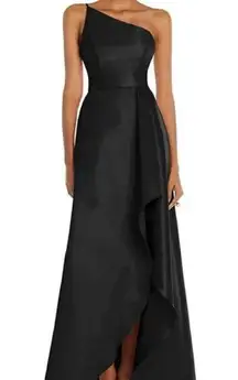 Alfred Sung Black One Shoulder Satin Gown D831