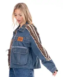 Stylish Denim and Leopard Print Jean Jacket