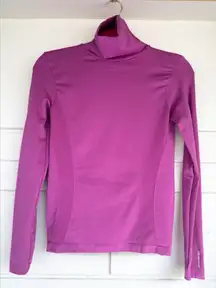 Climawear Women’s Small Purple Seamless Long Sleeve Activewear Turtleneck Top