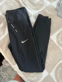 Small Nike Leggings Women’s Black Dri-Fit
