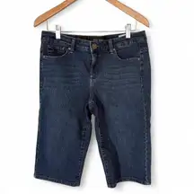 Knee length Dark wash Nine West denim shorts Size 10