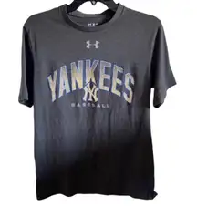 Under Armour X MLB New York Yankees graphic Tee