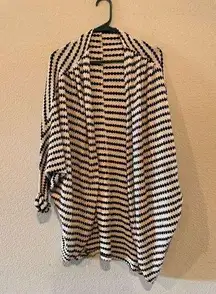 HONEY PUNCH CARDIGAN MEDIUM