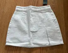Lioness white skirt
