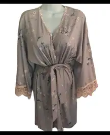 Flora Nikrooz Floral Print Short Bathrobe Kimono Size M Printed Crochet Cuff