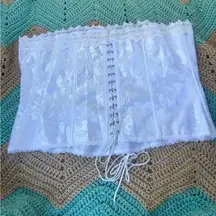 Frederick’s of Hollywood Ribbed Lace Up Front White Corset Women’s Plus Size 5X