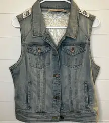 Anthropologie Pilcro and the Letterpress Light Blue Denim Vest White Crochet M
