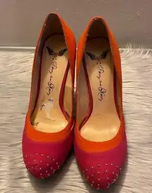 Penny Loves Kenny Pink & Orange Suede with Gold Beaded Top Accent Heels