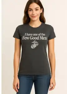 USMC Few Good Men Graphic Tee Gray Military Pride T-Shirt Women’s Medium