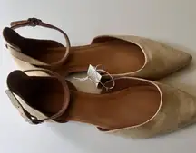 Old Navy Women's Pointy Toe Low Heel Ankle Strap Flats Desert Floor Sz 8