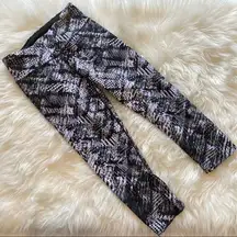 Donna karan Active cropped Leggings Pants pattern black‎ white women’s Small