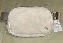 Lululemon women’s fleece belt bag