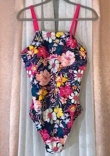 NWT Decree Size 0X Floral One Piece Swimsuit