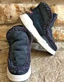 MOU Black Suede Shearling Lined Chunky Sole Sneaker Moccasin Booties Women's 8
