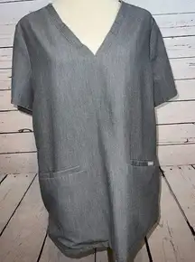 FIGS  Technical Collection Scrub Shirt Top Large Gray uniform FW1100 Nursing