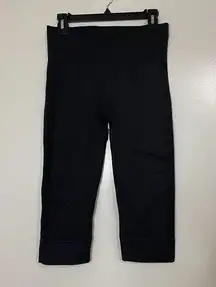 LULULEMON CHARCOAL BLACK CAPRI SEAMLESS HIGH WAIST COMPRESSION LEGGINGS SZ 8