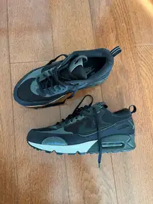 Nike Air Max 90 Futura