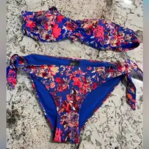Women’s H&M Blue Floral Size 8 Matching Bikini Bathing Suit