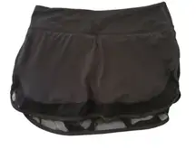 Lululemon Skirt Womens 6 Black Play Off Side Pleats Skort Activewear Golf Tennis